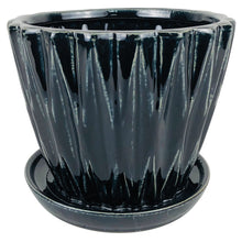 Dimensional Planter with Attached Saucer